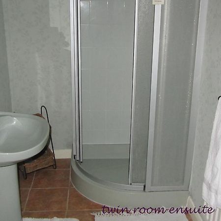 Wickham House Bed & Breakfast Cornisholme Oda fotoğraf